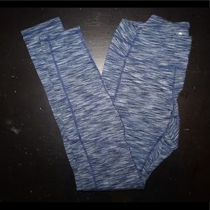 Blue leggings